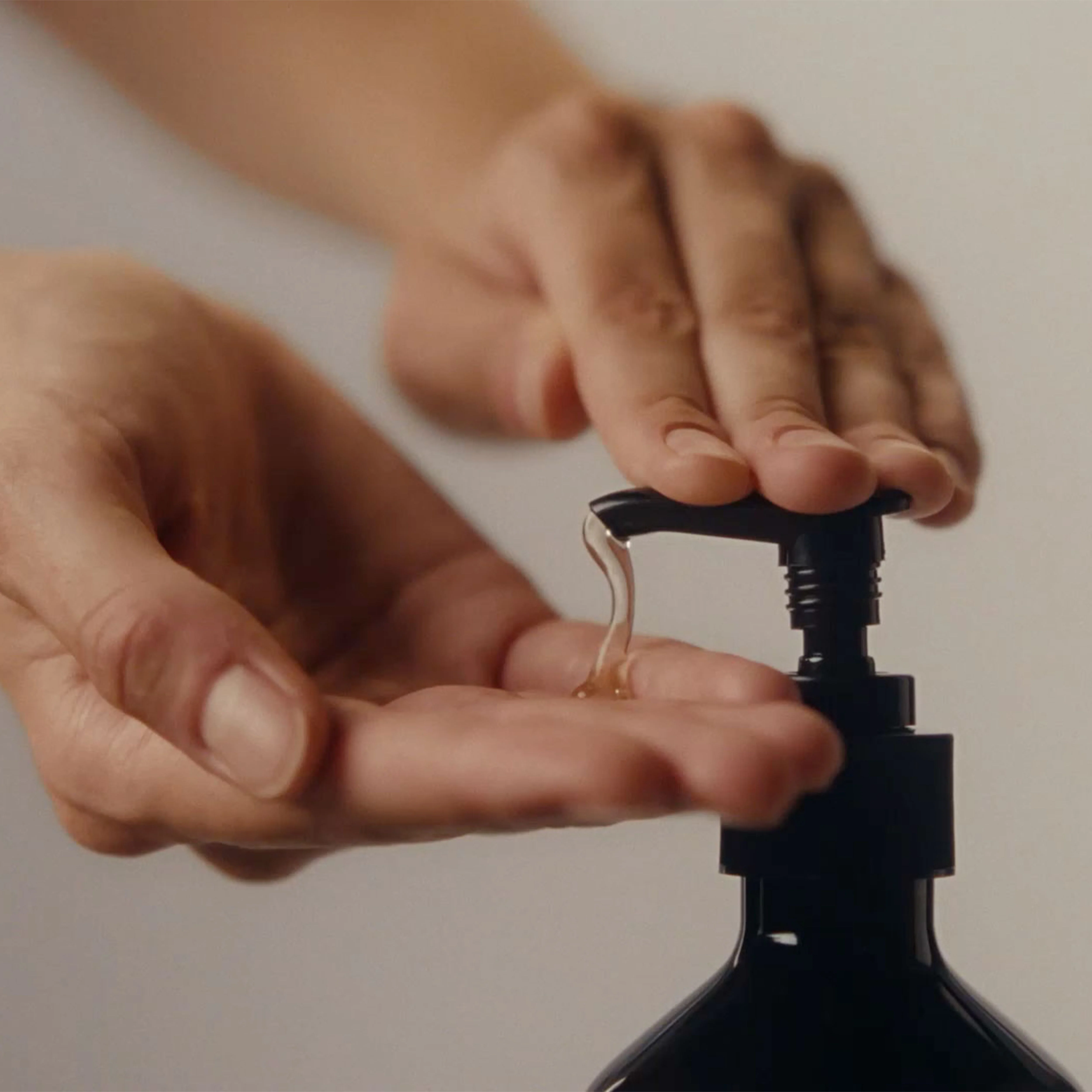 Resurrection Aromatique Hand Wash - Image 4