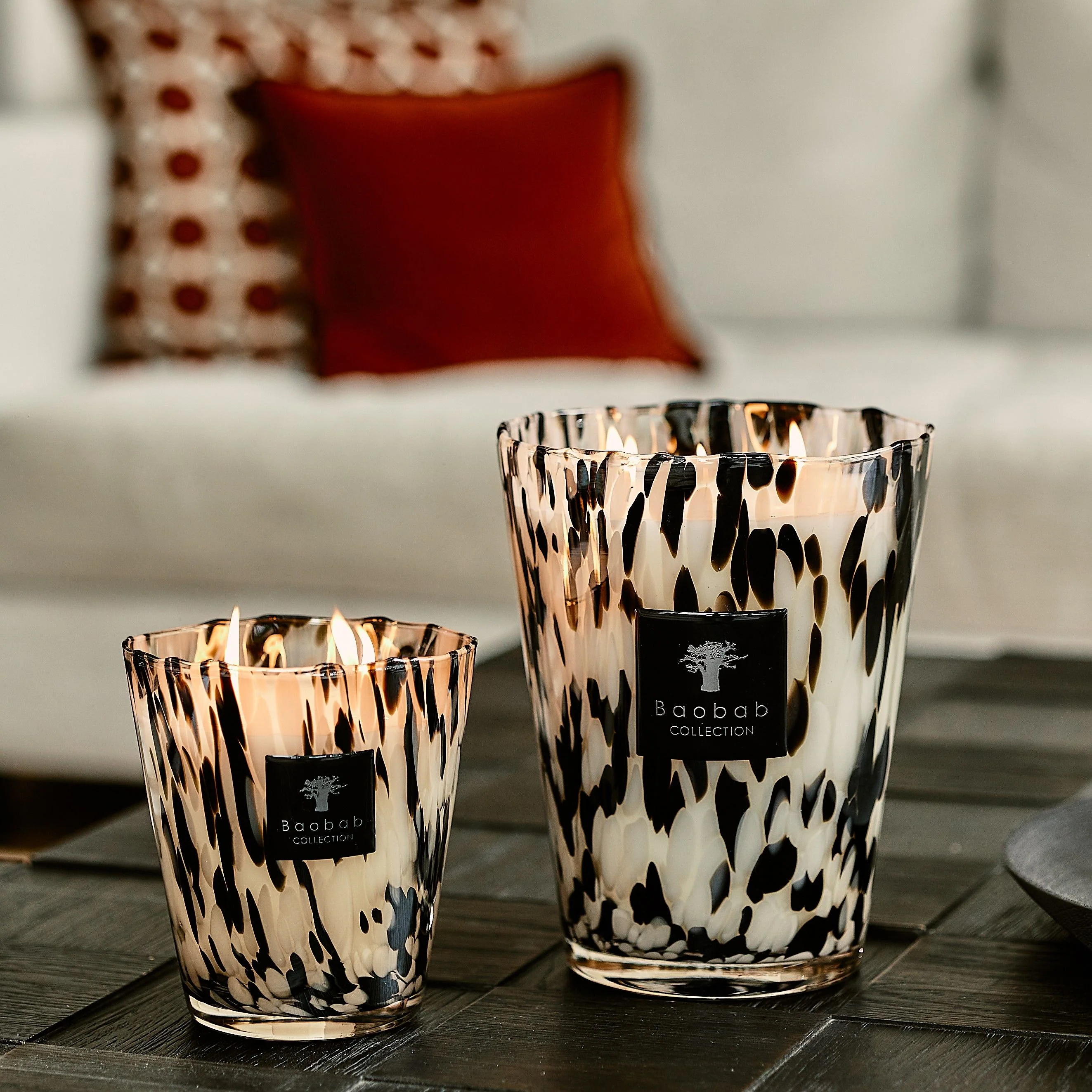 Pearls Black Candle - Image 9