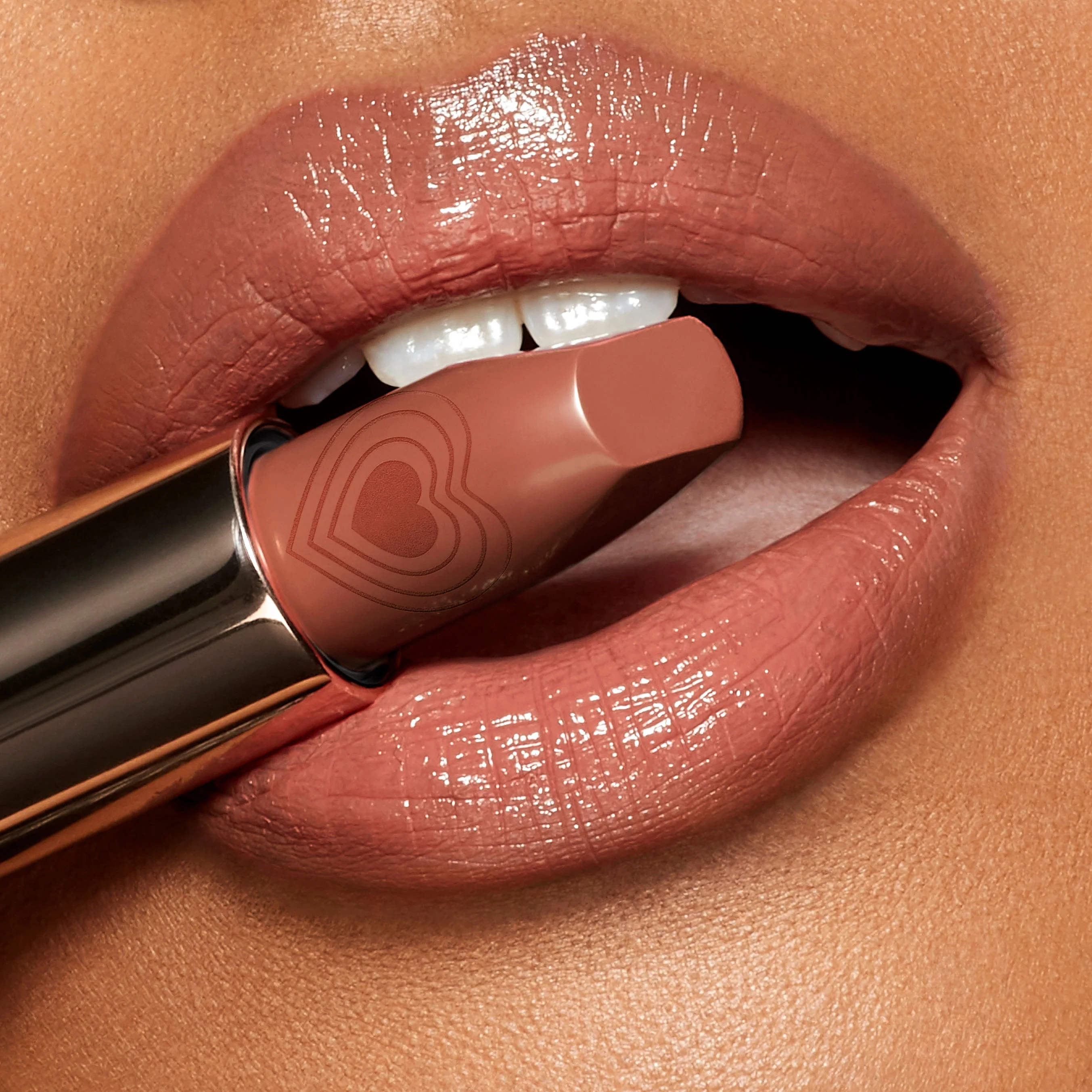 K.I.S.S.I.N.G. Lipstick - Image 45