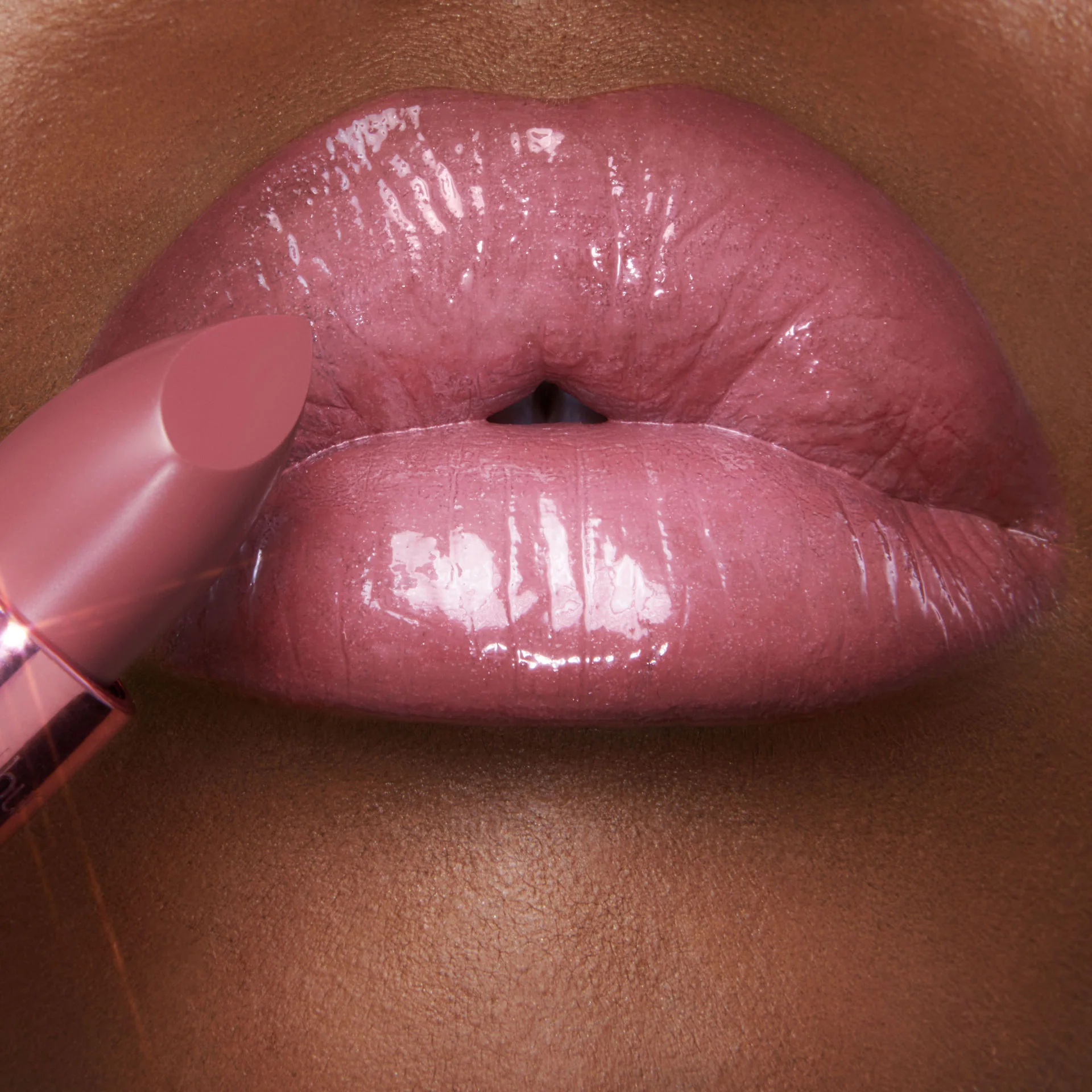 K.I.S.S.I.N.G. Lipstick - Image 61