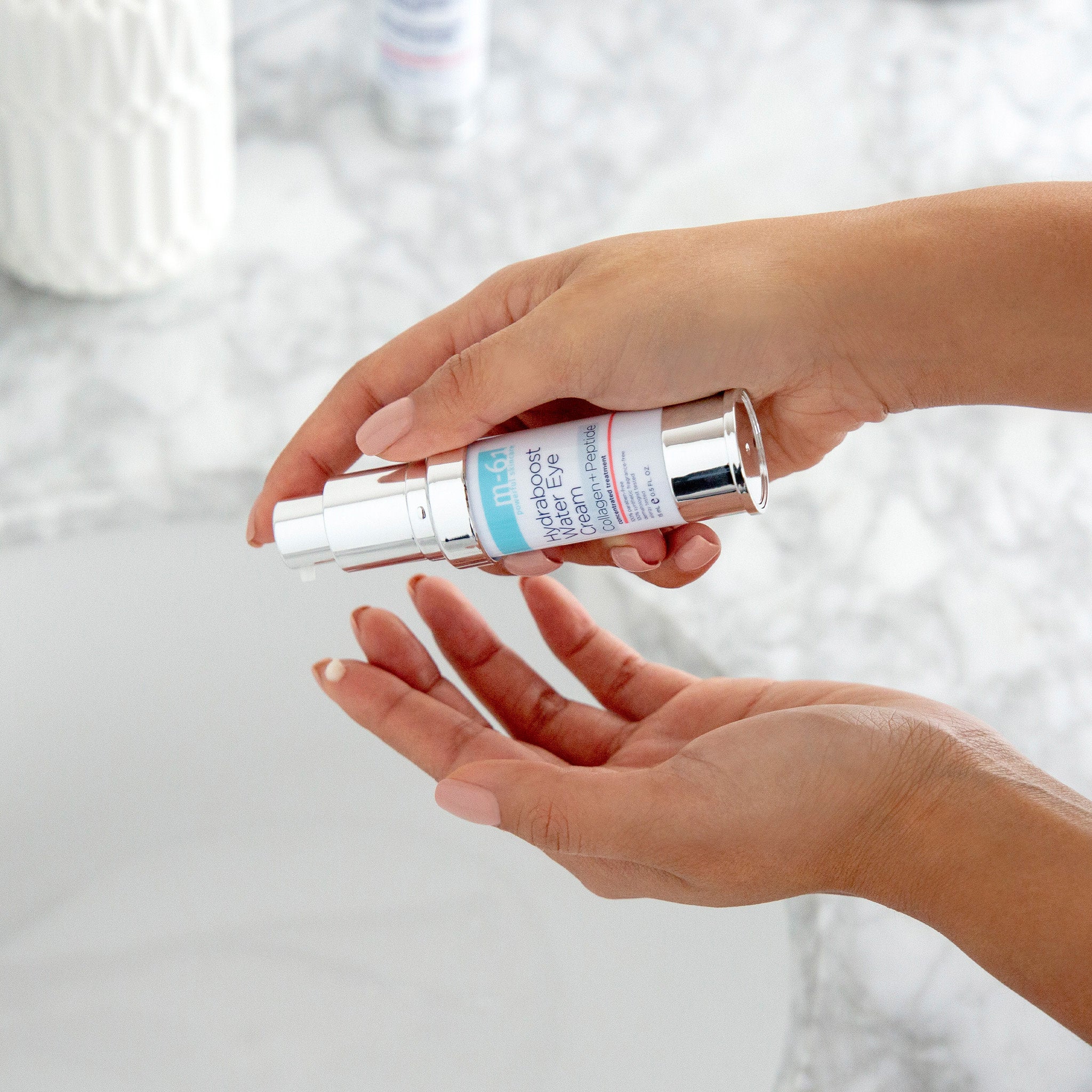 Hydraboost Collagen+Peptide Water Eye Cream - Image 2