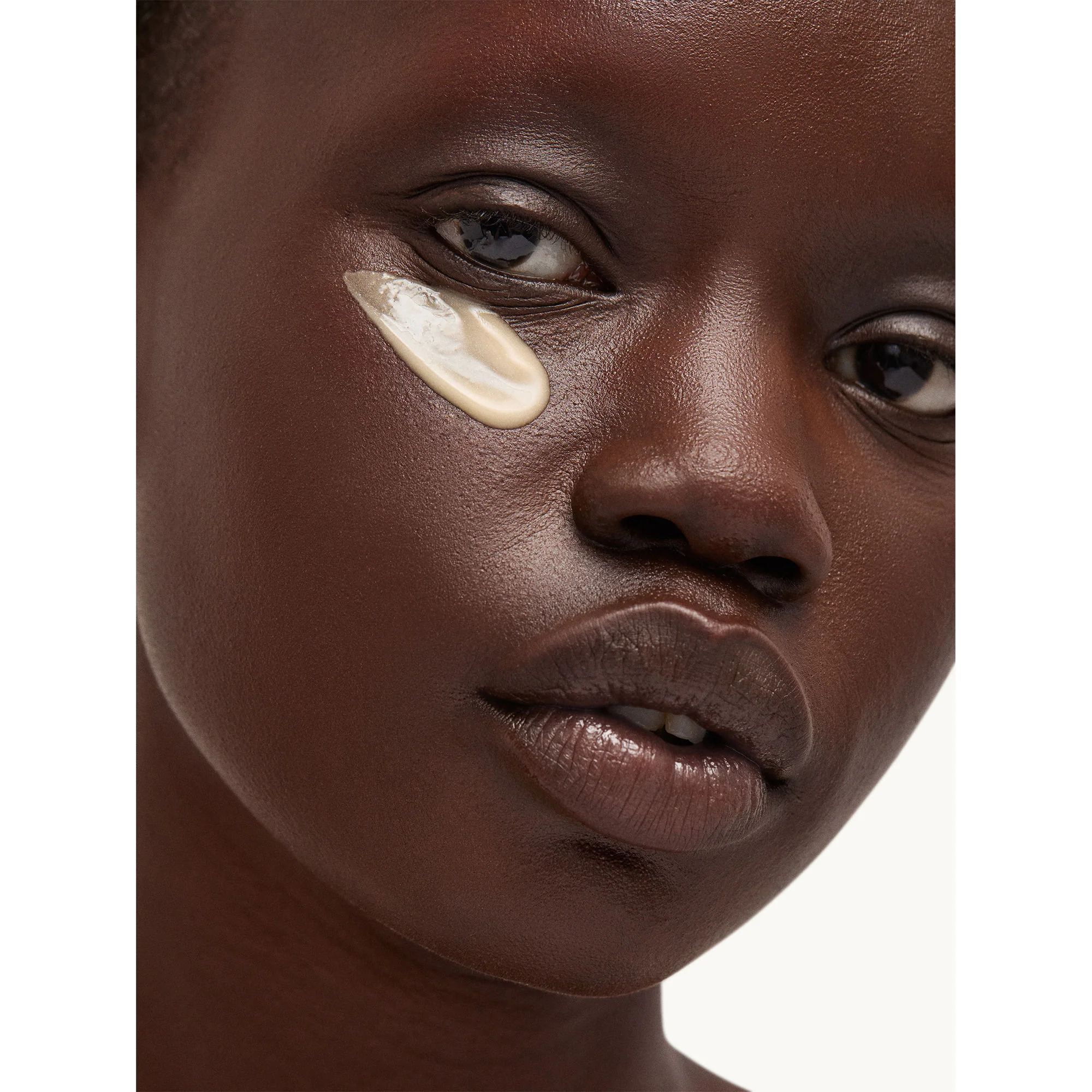Vita-C Brightening Eye Cream - Image 7