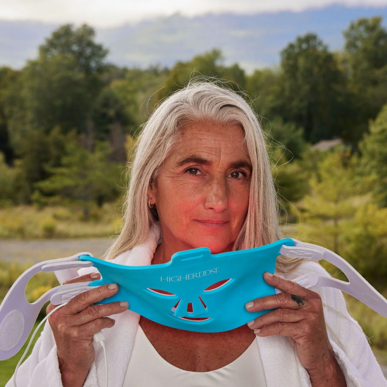 Red Light Face Mask - Image 9