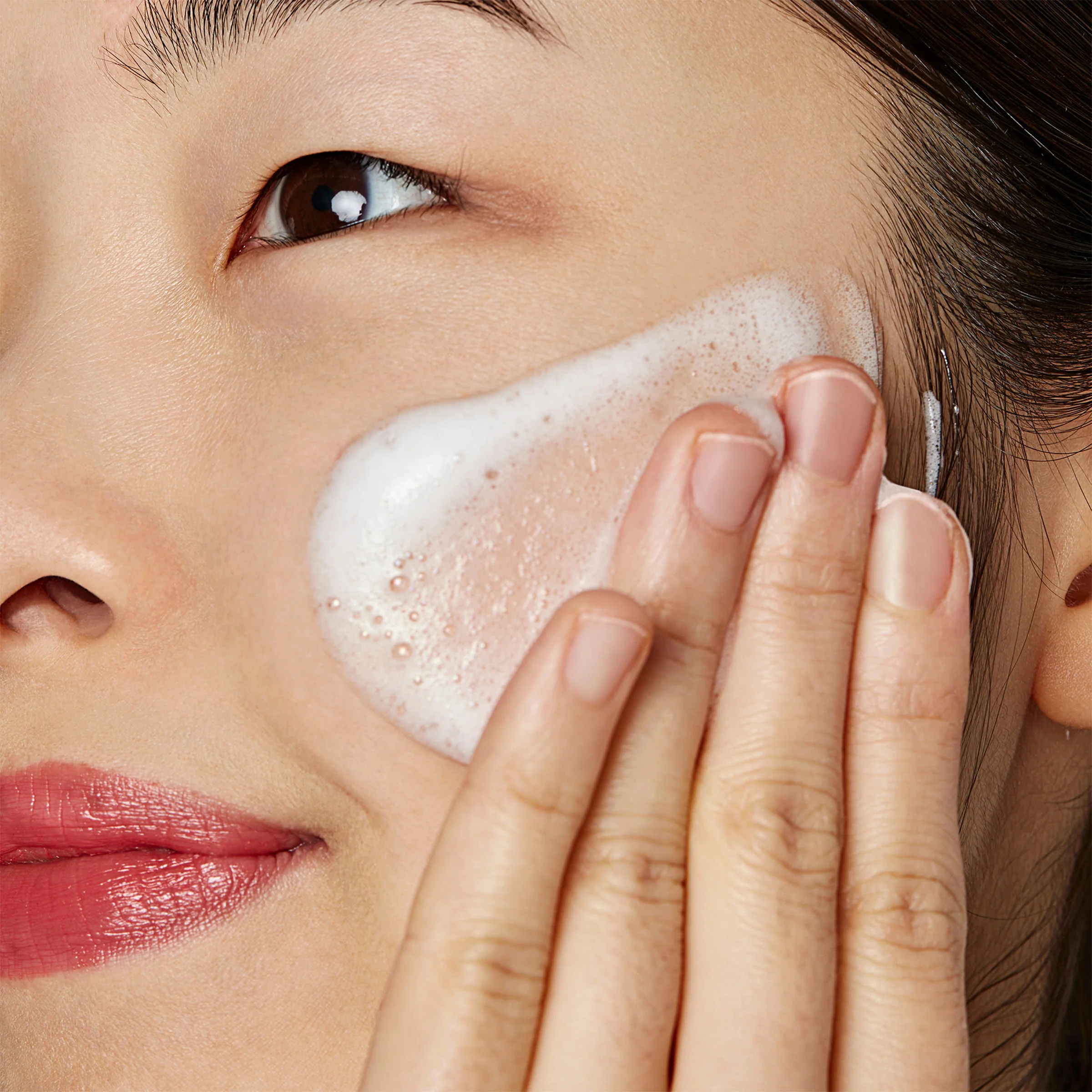 Calendula Deep Cleansing Foaming Face Wash - Image 3