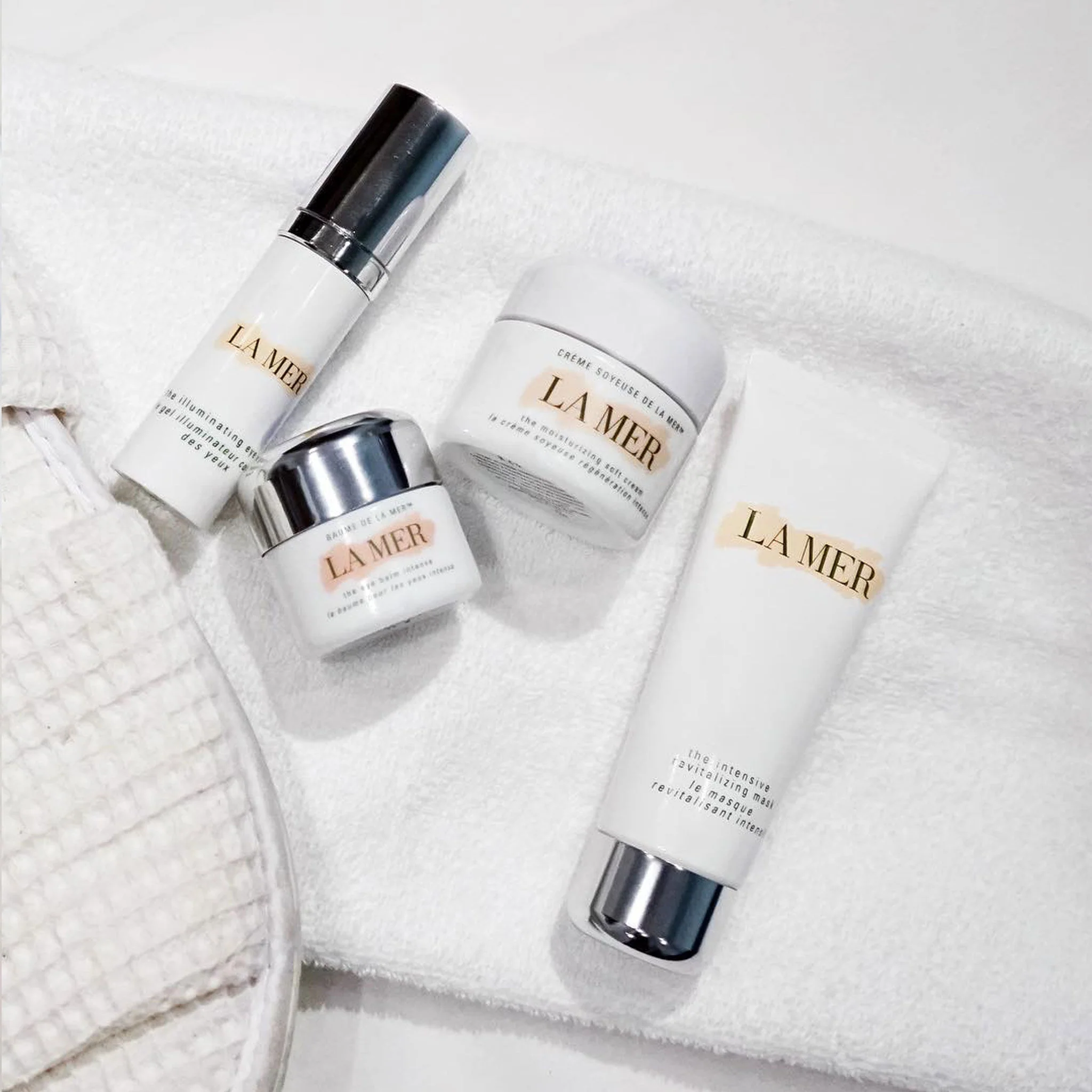 The Moisturizing Soft Cream - Image 12