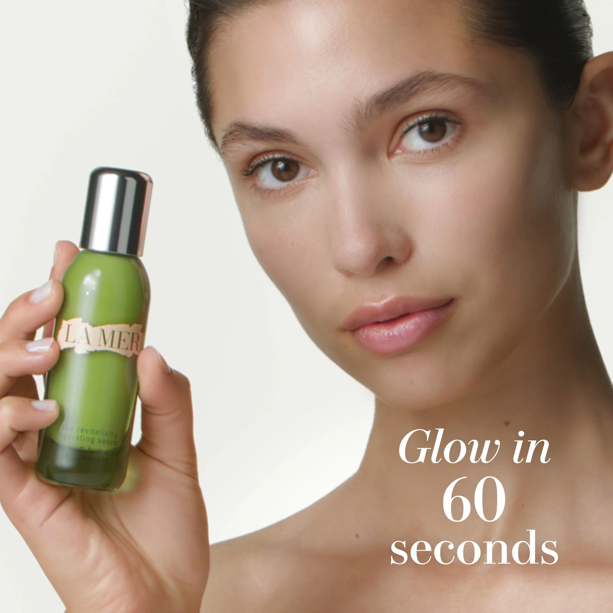The Revitalizing Hydrating Serum - Image 3