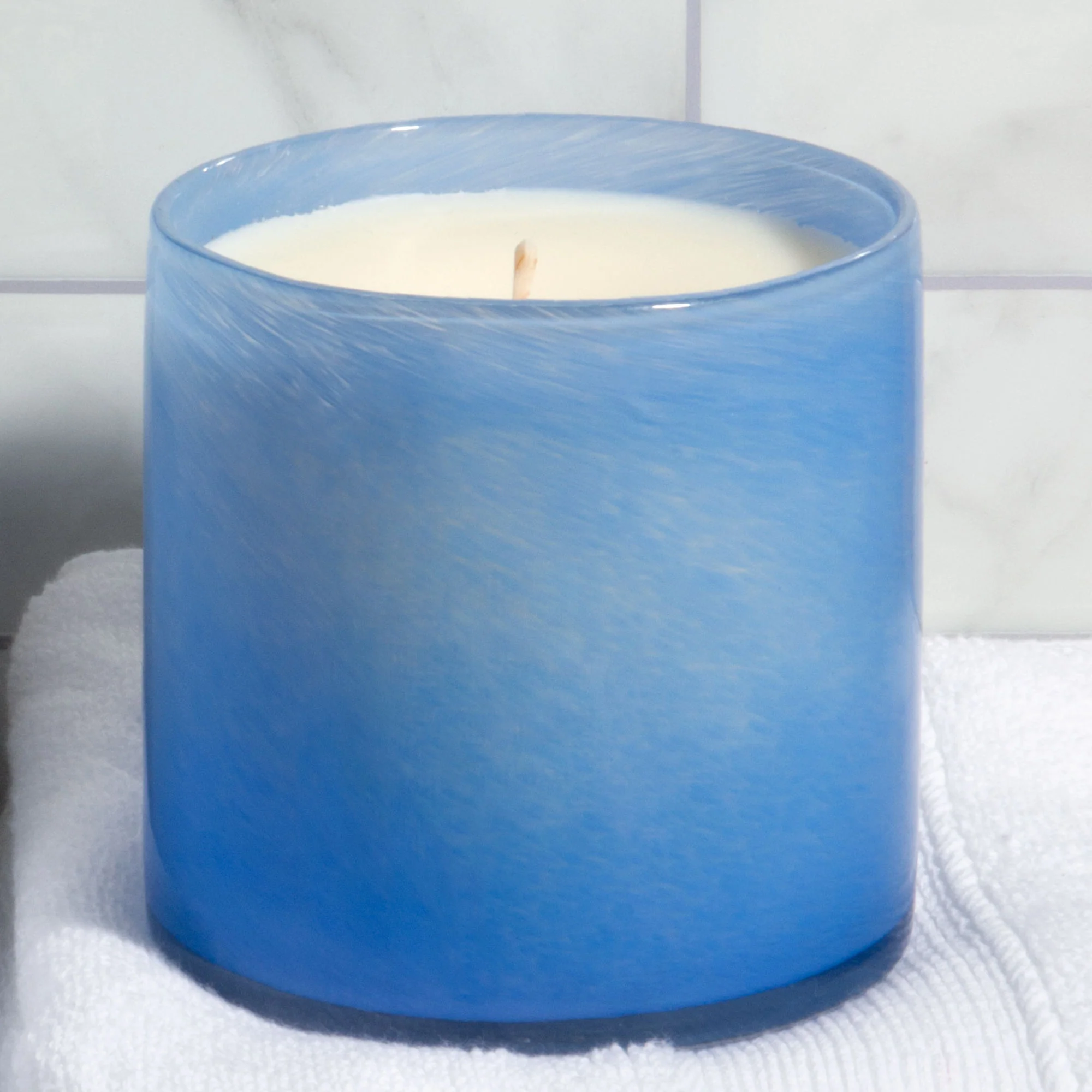 Bluemercury Spa Candle - Image 3
