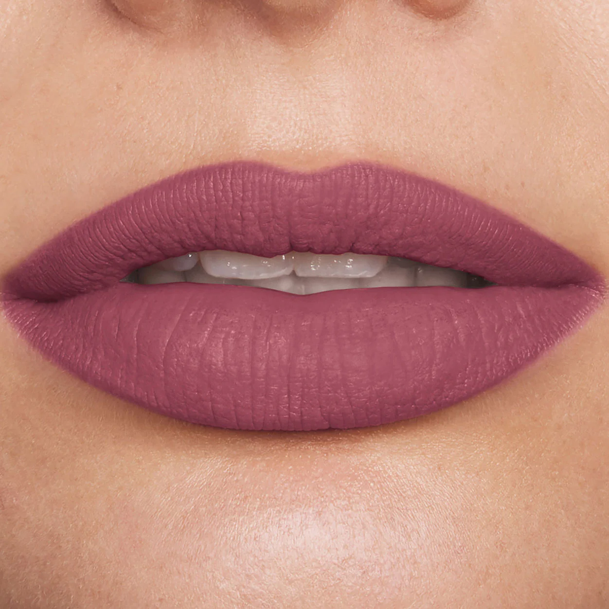 Velour Extreme Matte Lipstick - Image 24