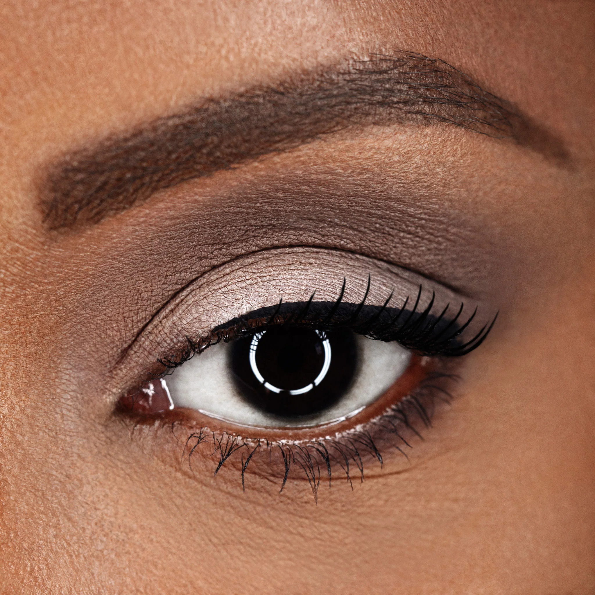 Dawn to Dusk Liquid Eyeliner - Image 6