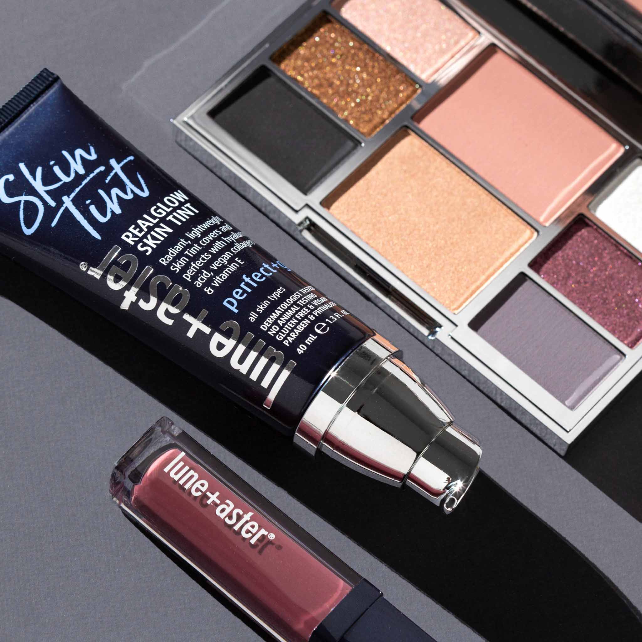 Double Booked Face & Eye Palette (Limited Edition) - Image 5