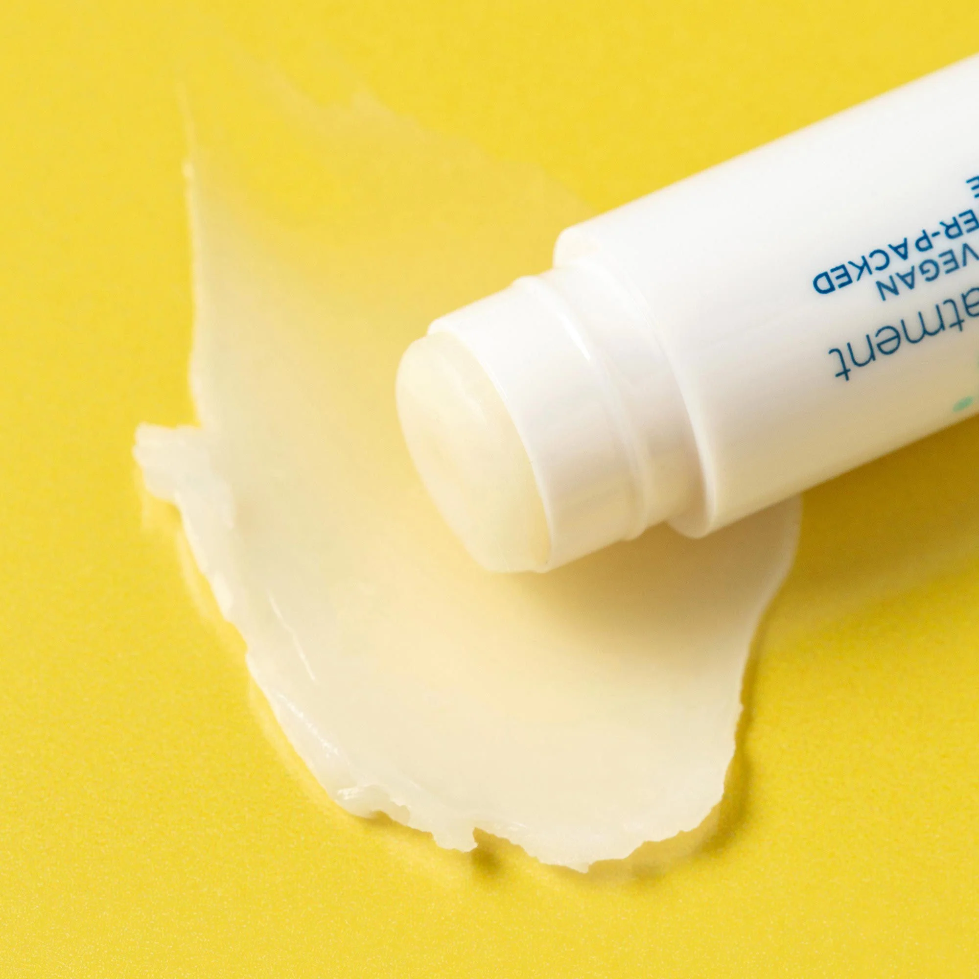 Hydraboost Lip Treatment SPF 45 - Image 5
