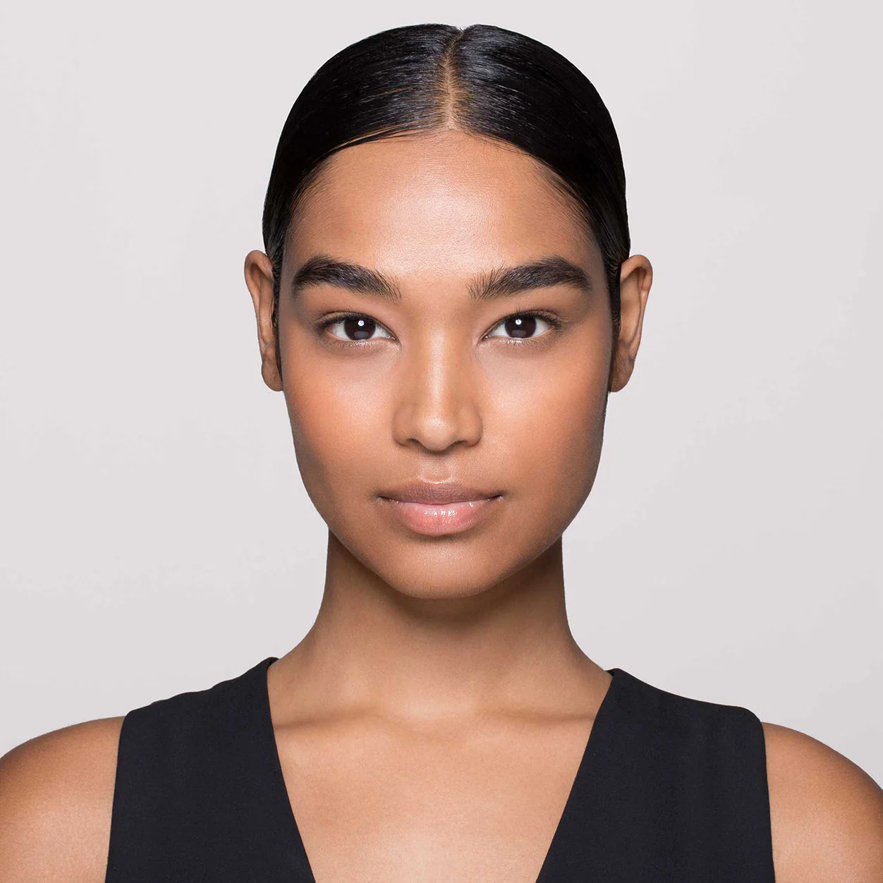 Sheer Glow Foundation - Image 119
