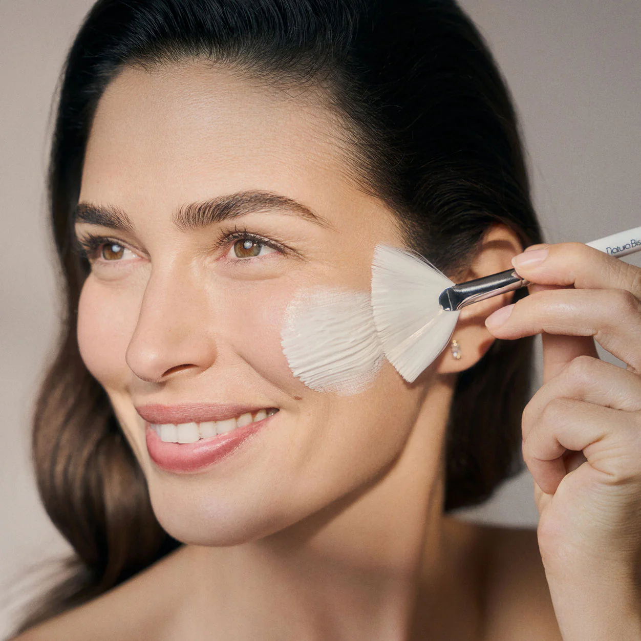 Diamond Luminous Perfecting Glowing Mask - Image 3