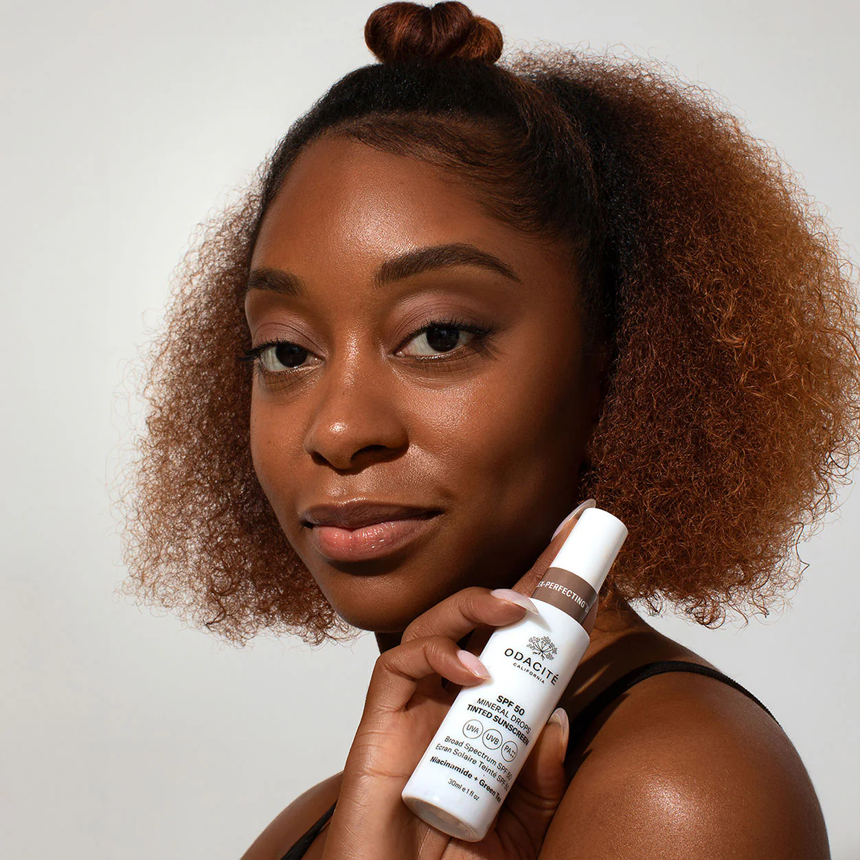 Flex-Perfecting Mineral Drops Tinted Sunscreen SPF 50 - Image 21