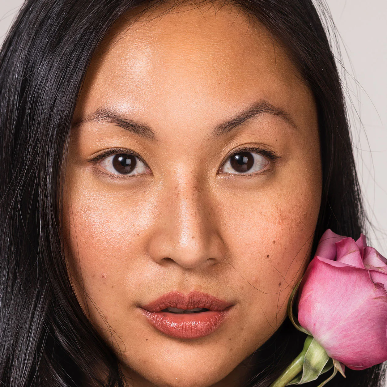 Full Bloom Sculpted Lipstick - Image 40