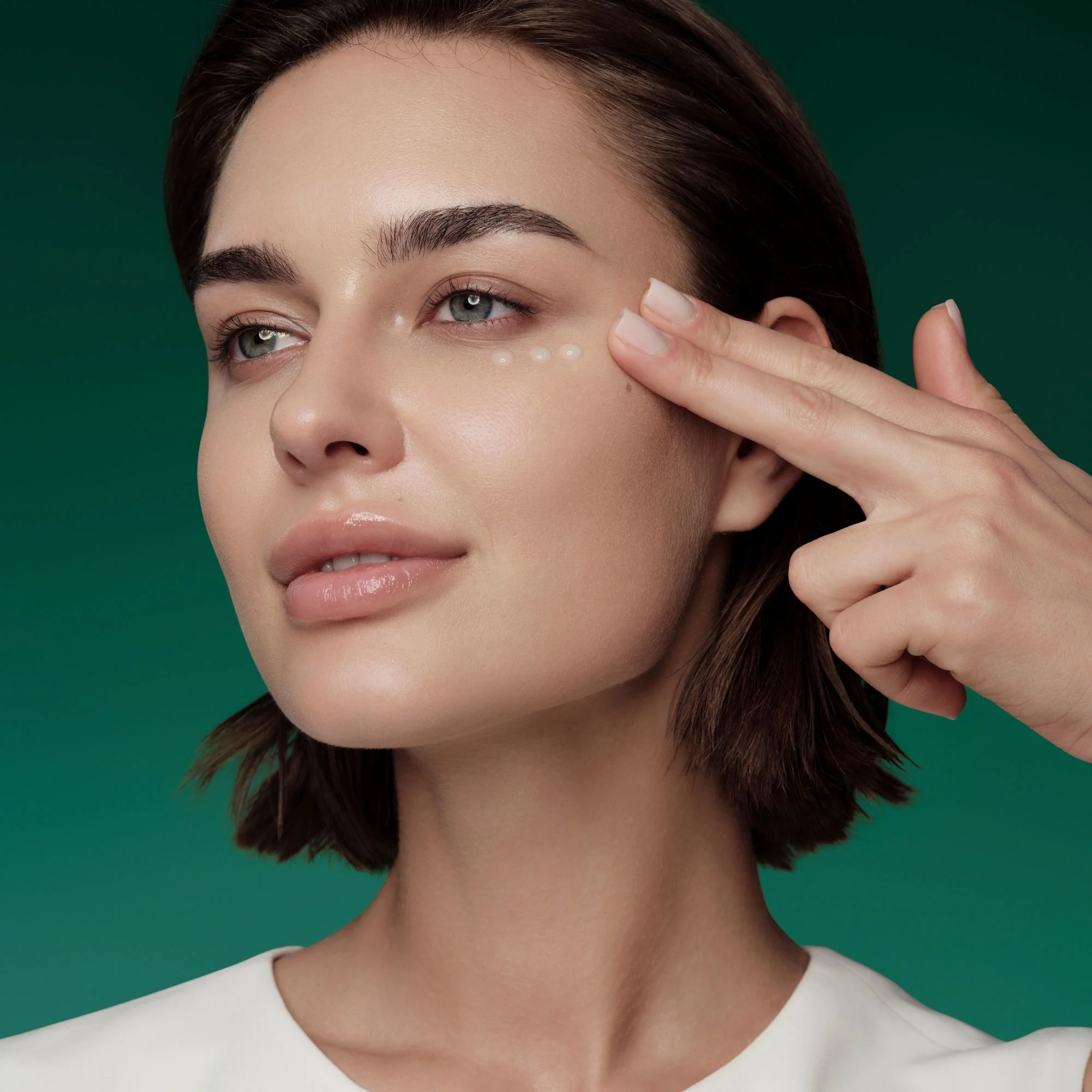 Lissant Line-Smoothing Eye Serum - Image 3