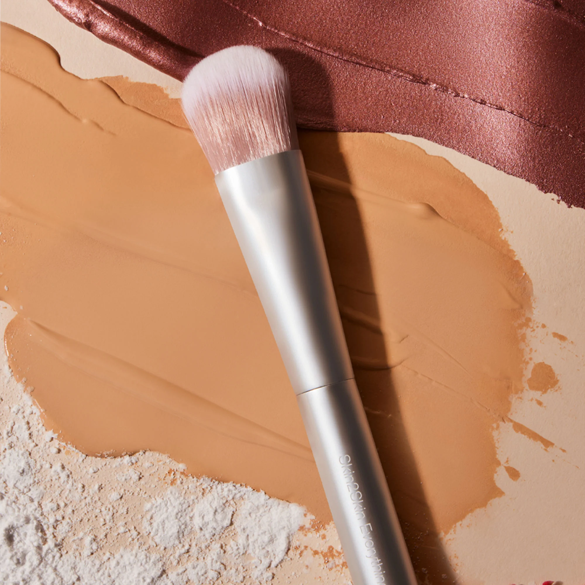 Skin2Skin Everything Brush - Image 2