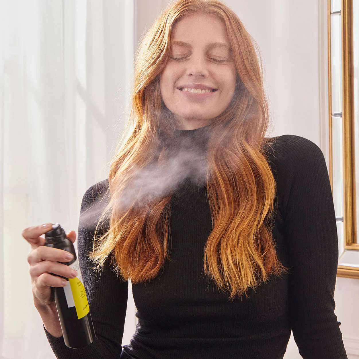 The Invisible Hold Hair Spray - Image 2