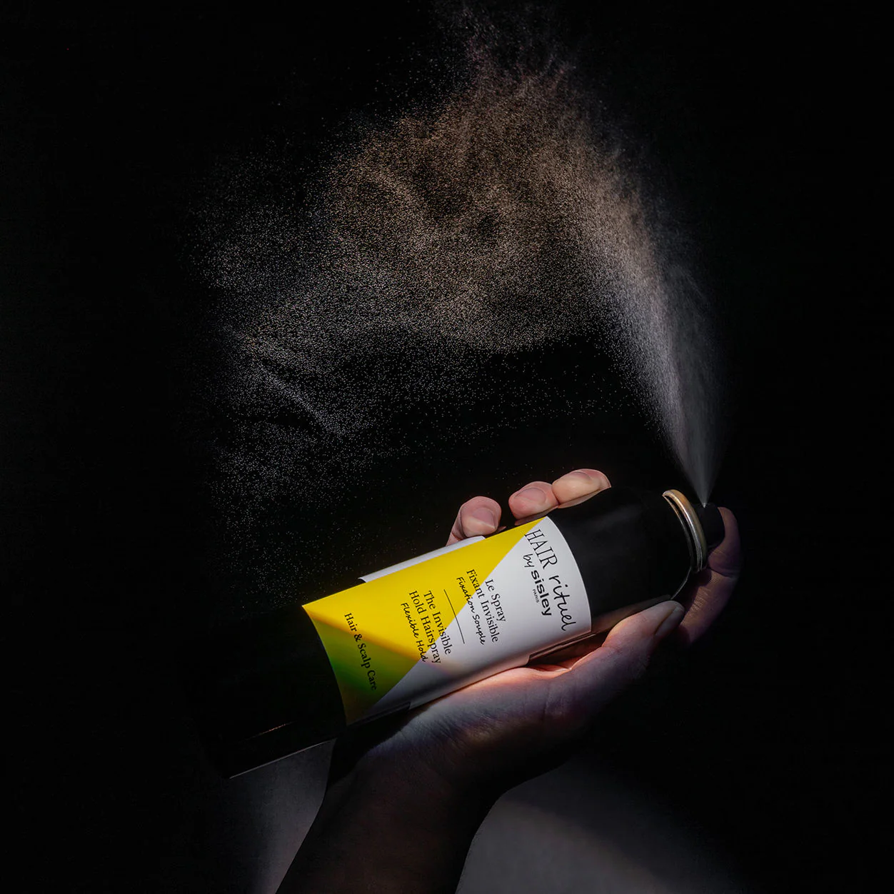 The Invisible Hold Hair Spray - Image 6