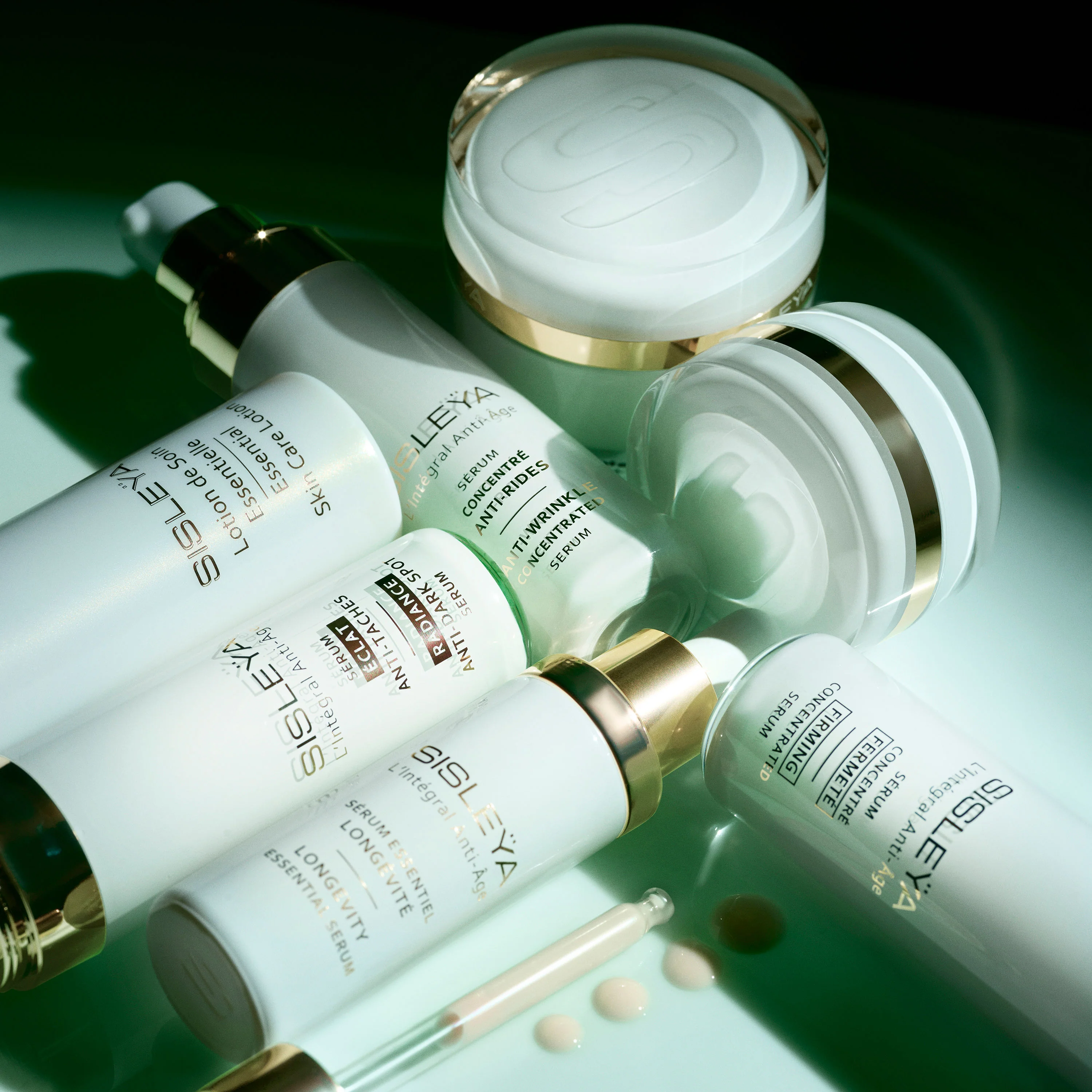 Sisleÿa L'Integral Anti-Age Longevity Essential Serum - Image 9