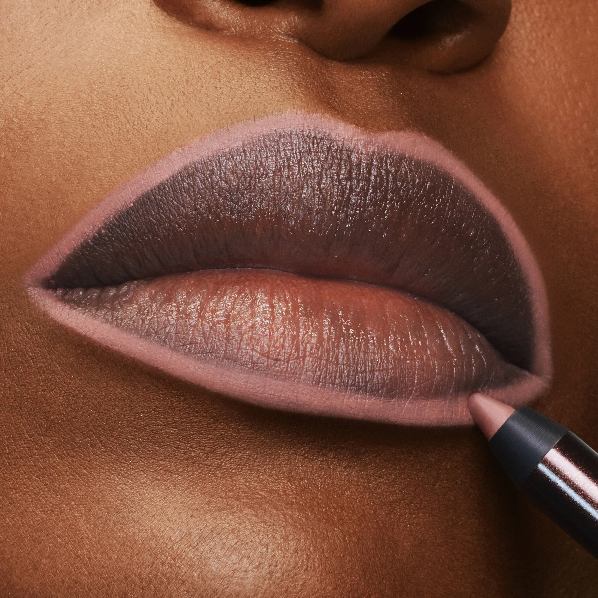 Runway Lip Liner Pencil in Matte - Image 11